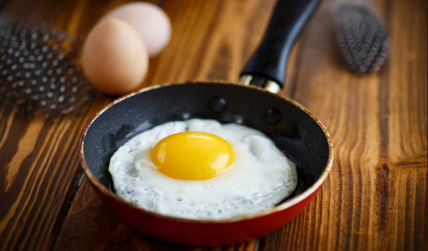 59a5b8b347d2b790b5843e214828ebfb Яйця цесарки: користь і шкода, калорійність, як виглядають, розмір, вагу, як правильно готувати і скільки варити, фото