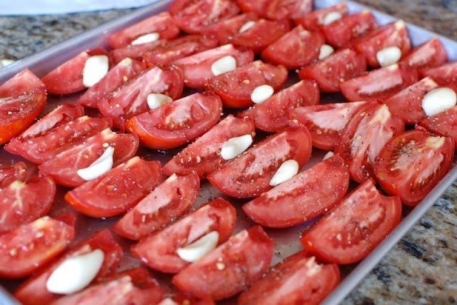 726c130a1c77e0bf2ee308510dd348db Рецепт: вялені томати в домашніх умовах