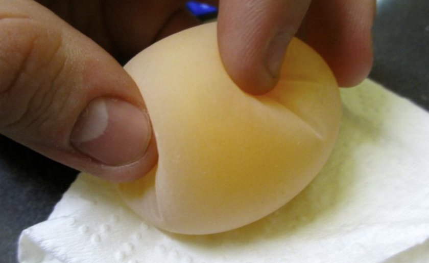 78d2d3d09b7ae0e2acb0acd778e6b4bf Чому кури несуть яйця без шкаралупи: причини, що робити, як це виправити, відео