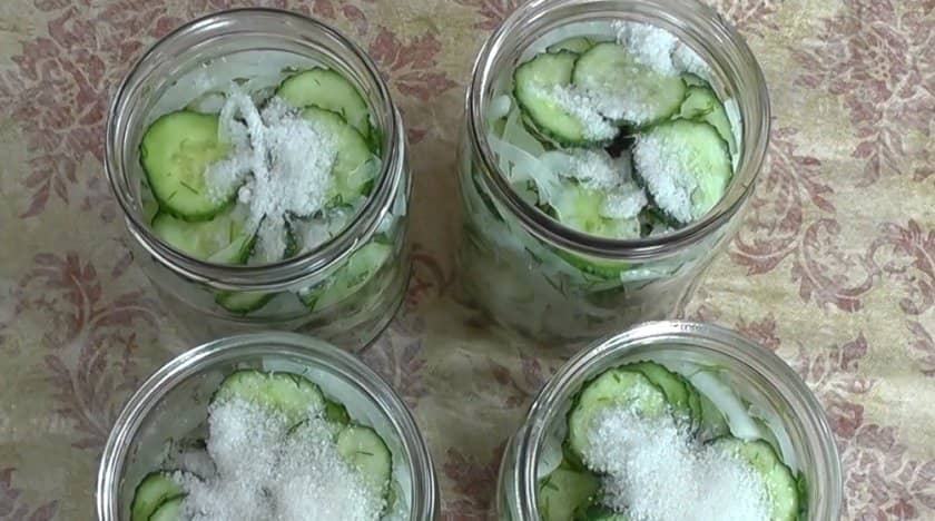 bf8708c7a2ba12f91cd13f1f11e3db83 Салат з огірків «Ніжинський» на зиму: покрокові рецепти приготування, відео