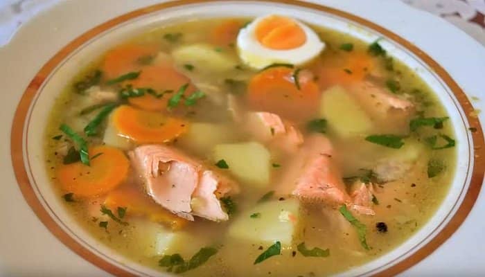 71516947e362abef4b079cbd554ab60b Як приготувати рибний суп з сьомги — прості і смачні рецепти з картоплею
