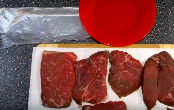 8151b67cdcb4ed95ab369b90a528884e Відбивні з яловичини: як приготувати яловичі відбивні, щоб були мякі і соковиті