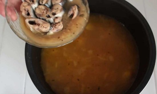81c4eb1c962006e686abf9f6e4048cf8 Як зварити суп з консервованої сайри з картоплею по простим і смачним рецептом
