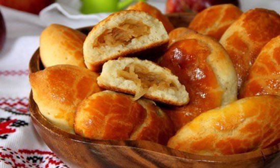 95a8355fa7f2a3d94f28494cbba8a752 Рецепти пиріжків з яблуками в духовці — готуємо смачну випічку