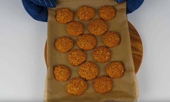 9e9455433a6f22a5ef68ed9ce0946927 Вівсяне печиво — 6 рецептів приготування з вівсяних пластівців в домашніх умовах