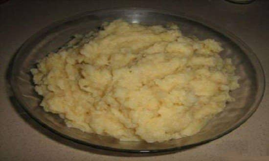 ba617dd3d4b9519aef9275b34d730f70 Пиріжки з картоплею, смажені на сковороді — 5 простих домашніх рецептів