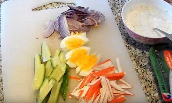 cbf6b9f78929364a69bd1756efe5abc4 Дуже смачний салат з морської капусти в домашніх умовах — 8 рецептів приготування