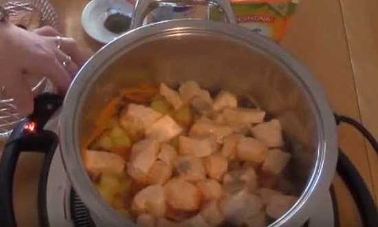 d2078c1b8028e2c5cd0deafc4b8a4eab Рецепти рибного супу — як зварити суп з червоної риби