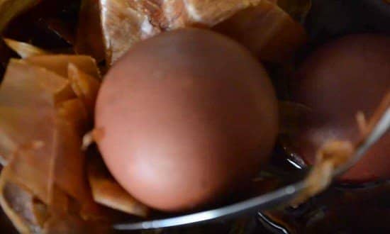 da59cf2c8c7a4fd9dc9c8c1cbb38d1bc Як фарбувати яйця на Великдень в домашніх умовах просто і красиво
