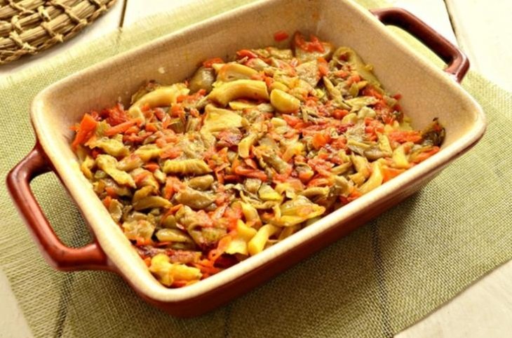 6d6366ea549a571b8feecf3744170f7e Картопляна запіканка з овочами в духовці — три варіанти приготування