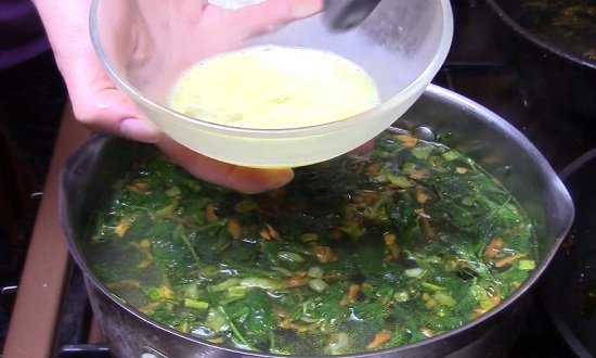 cdccec70341c3dd0570202aba8b3cd68 Як приготувати зелені щи із молодої кропиви — 5 самих смачних і простих домашніх рецептів