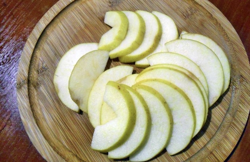 dfd15029a135530a76d3dfa790d9cef6 Як висушити яблука в домашніх умовах: хімічний склад і калорійність сушених яблук