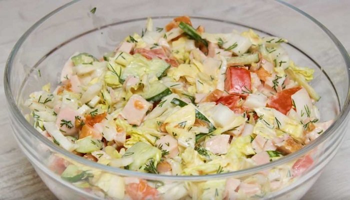 fb204fe0101f7d1ea8d53d9645acbcfe Готуємо салат з капусти з курячою грудкою — прості рецепти смачного салату