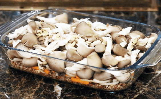 b0a41c64f049e05da8757cfcb3b84fdc Ароматна гречка з грибами в духовці – рецепти з фото