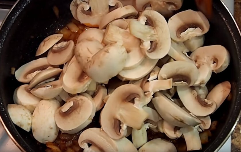1d41153185fe5b6bae2800d17edfe83e Філе індички з грибами: найсмачніші страви, способи приготування з фото