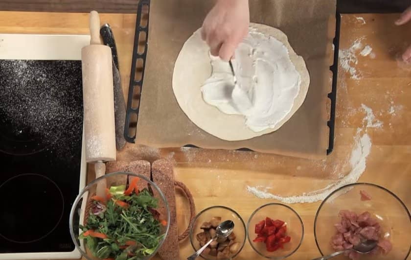 2a899c218b994e38b85cd0c95131e73d Піца з білими грибами: рецепти приготування в домашніх умовах