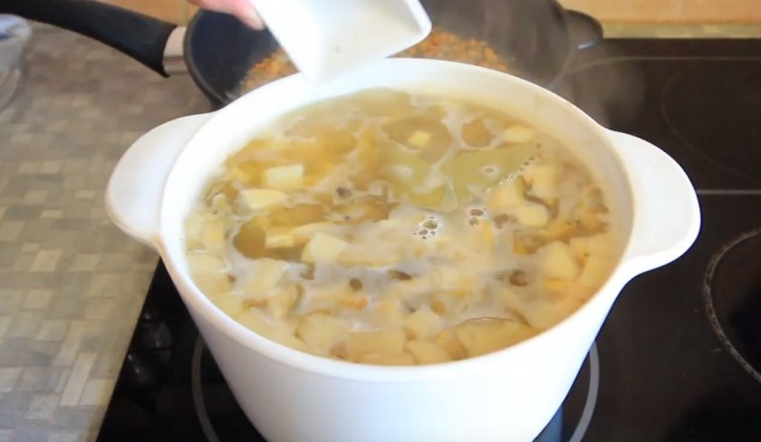 3b7a0583cf09ee689340e596d94db007 Як варити суп із свіжих білих грибів, класичний простий покроковий рецепт з фото
