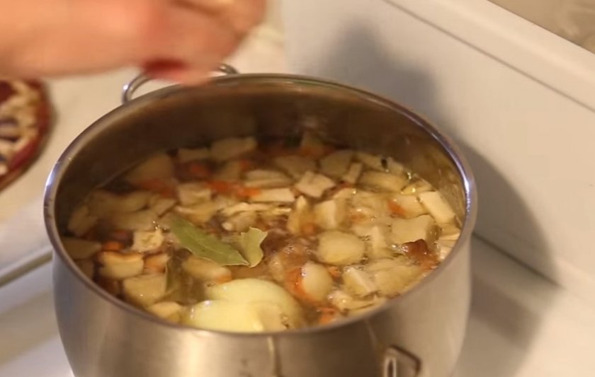 40068e400730d3f85cf8b6739ed375bb Підосичники: як і скільки варити, обробка перед смаженням, для варіння супу