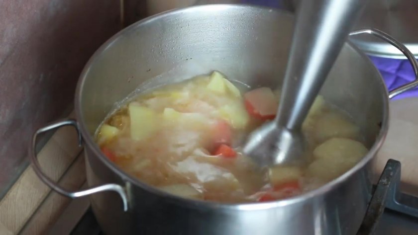6b79bab4b04107fb8ec24e71485a82d9 Суп зі свіжими лисичками: рецепт, як правильно варити грибний суп, простий і швидкий покроковий рецепт з фото