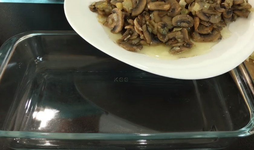 88830db6a4c51b6ac10f6e69bfd883cd Запіканка з грибами, картоплею і сиром: найсмачніші рецепти приготування з фото