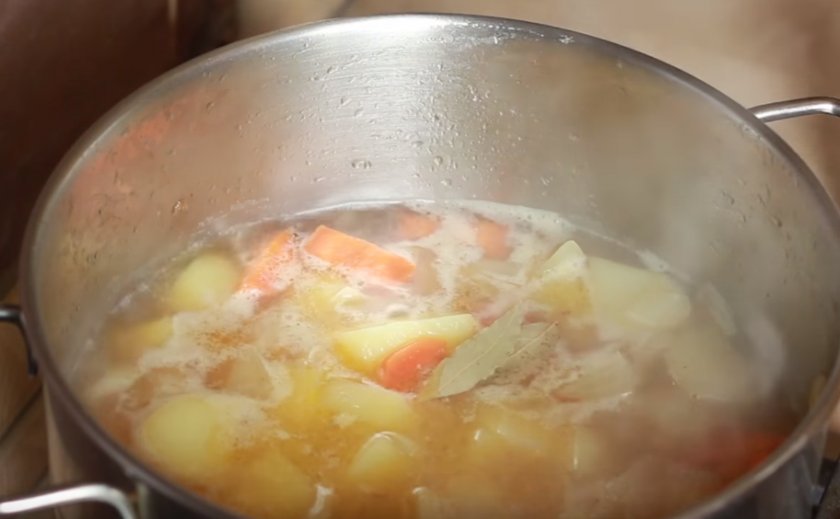 990d1aa9389e334eb40ef4544f77c873 Крем суп з лисичок: рецепти приготування з вершками, з сиром, з картоплею, з гарбузом і куркою