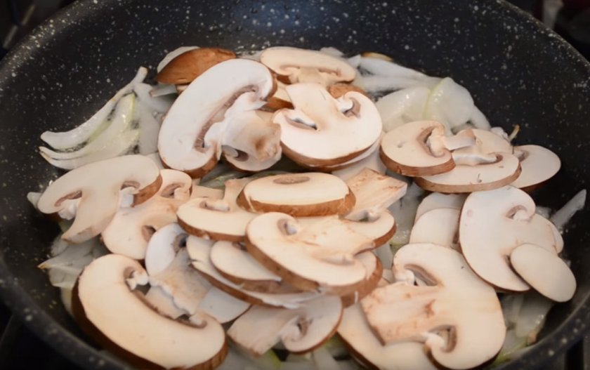 b35481eeb5d16c9def7b02371dfbab04 Запіканка з грибами, картоплею і сиром: найсмачніші рецепти приготування з фото