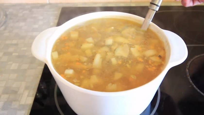 e1e18639dc871d7eb153e759d2643d35 Як варити суп із свіжих білих грибів, класичний простий покроковий рецепт з фото