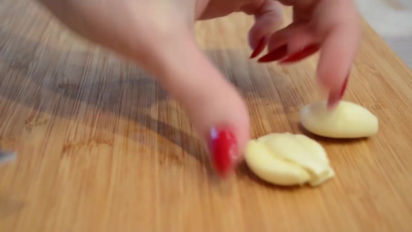 e49757251528d38a94f86ff82c433a2e Картопля з грибами і сиром, запечена в духовці: прості покрокові рецепти з фото