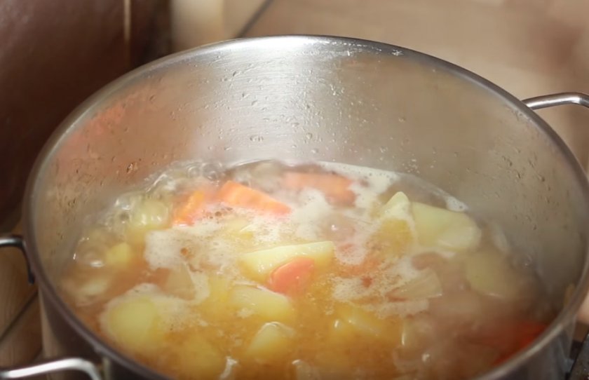 e9695d8f37c27690706c24b1c996b079 Крем суп з лисичок: рецепти приготування з вершками, з сиром, з картоплею, з гарбузом і куркою