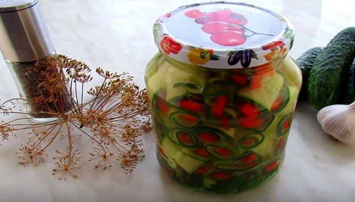04c429ce1a9d0d846281ed06c4c59af7 Рецепти салатів з огірків на зиму — готуємо салат без стерилізації