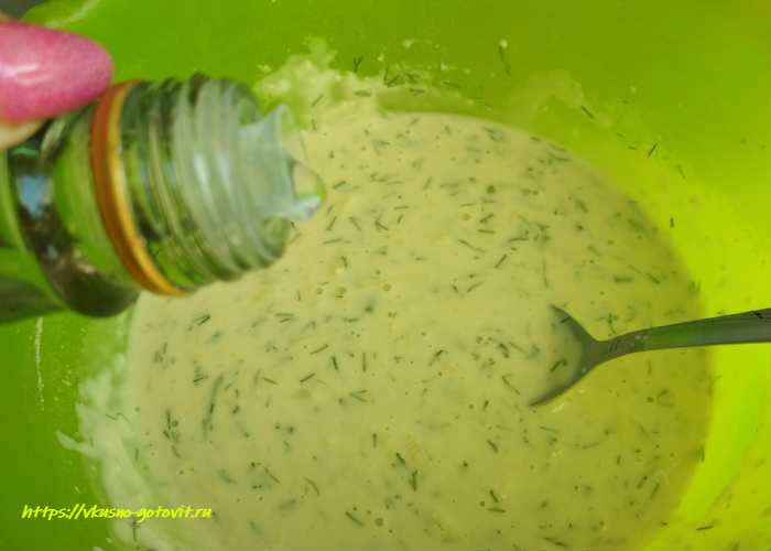 2043470d8ab44d43c140a8a5dda50bac Млинці на молоці з сиром і кропом — домашній рецепт тонких і смачних млинців