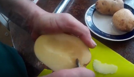 3ad9a717e44b7d394cd0b6c73b4c7138 Картопля з фаршем в духовці — прості і смачні рецепти запеченої картоплі