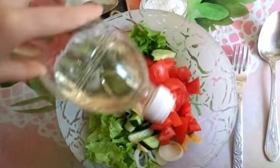 5ea911c18df13b867eecd33b2835afe3 Прості і смачні дієтичні салати для схуднення — рецепти приготування в домашніх умовах