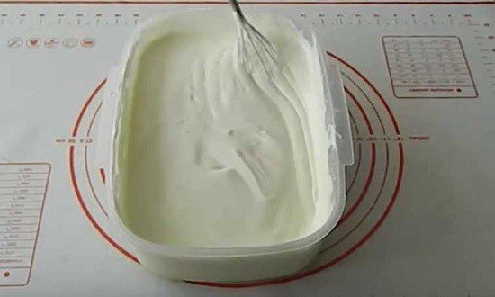 601c998dc42879f9ff1f2e09d2a4d9cf Як зробити домашнє морозиво з молока за простими рецептами