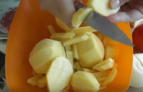 67e2b0710dec190d8ee45bb6c096914d Картопля з фаршем в духовці — прості і смачні рецепти запеченої картоплі