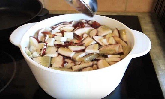 6b02e1cdf0645e9df3e84f8c10c1880c Грибний суп зі свіжих грибів, найсмачніші рецепти приготування з картоплею