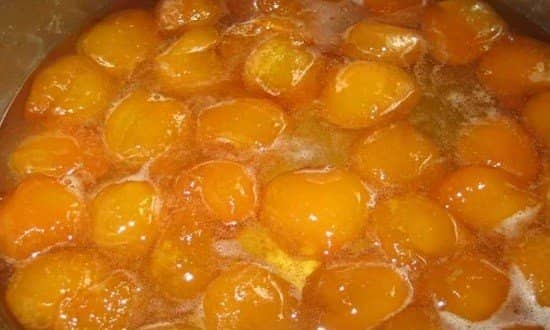 88a00e8fe900b1778c9b8634c790f909 Варення з абрикосів без кісточок на зиму — 5 простих рецептів приготування абрикосового варення