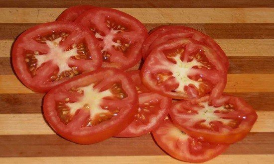 a262fc6f9d3c6d1821d5e20b81103d4f Салат з помідорів на зиму пальчики оближеш, рецепти з цибулею без стерилізації