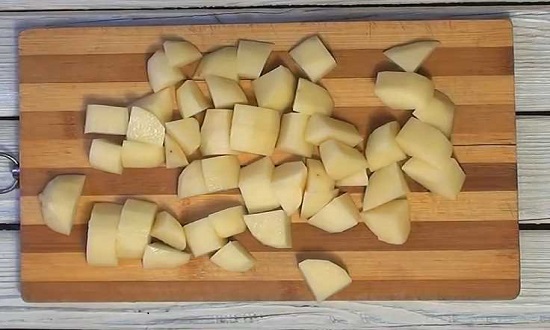  Рецепти картоплі з фаршем з мяса, запеченого в духовці