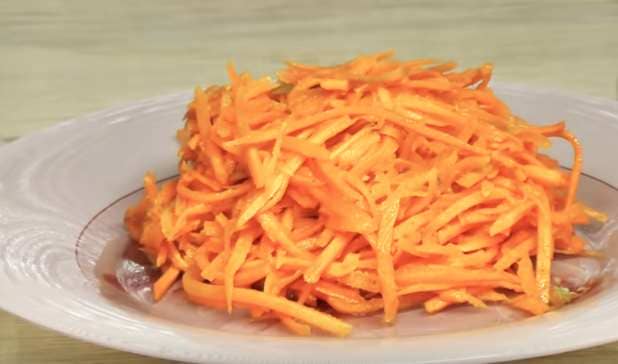 b5e1a35bb567b19169569f7b27aafec6 Морква по корейськи в домашніх умовах — 5 дуже смачних рецептів морковчи