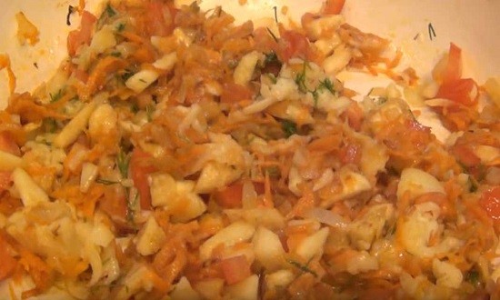  Кабачки фаршировані овочами, запечені в духовці під сиром