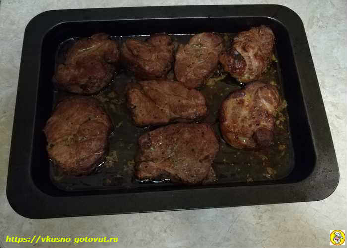 0165c3d596a1e087b17c7f6933d7126f Як приготувати стейк зі свинини в духовці — рецепт соковитого і смачного мяса з фотографіями
