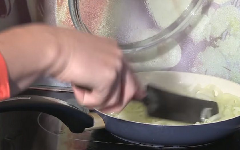 0252cd8210f421c01980162edf164db1 Сазан в духовці: запечена з картоплею і сметаною, як смачно приготувати в сметанному соусі, рецепти з фото