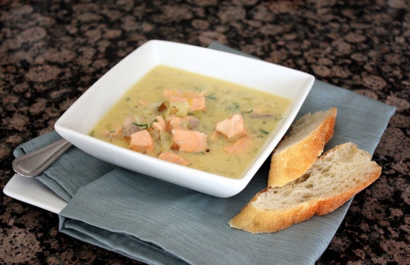 1aaff24f91a18a55597dd1f1977fc14c Рибний суп з консервованої горбуші: покрокові рецепти з фото, приготування з картоплею, як варити юшку в мультиварці