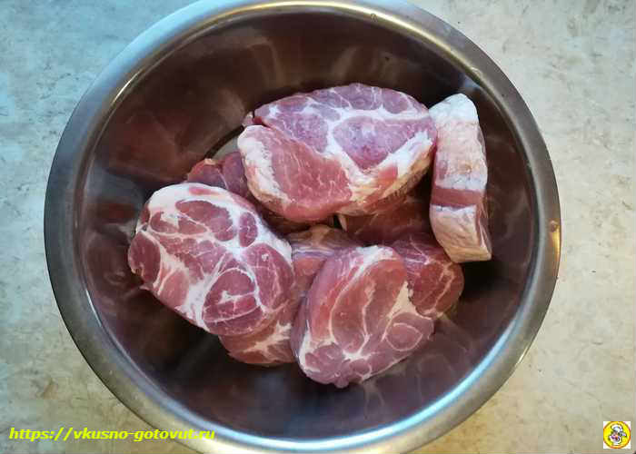 1f960fbbaea67358085f2cda8f745ab8 Як приготувати стейк зі свинини в духовці — рецепт соковитого і смачного мяса з фотографіями