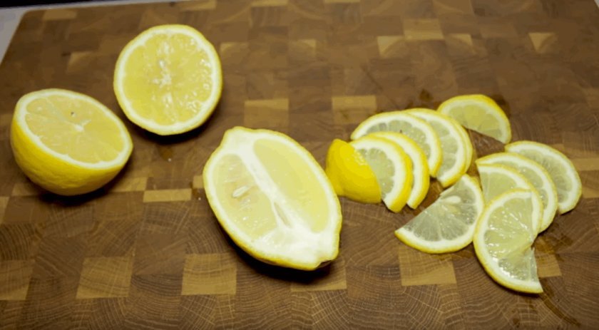 2cfd2d1b0f21432f9c87f8304359d3ac Як запекти горбушу в духовці у фользі щоб була соковита: рецепти з фото, приготування з лимоном і овочами, скільки часу запікати цілу
