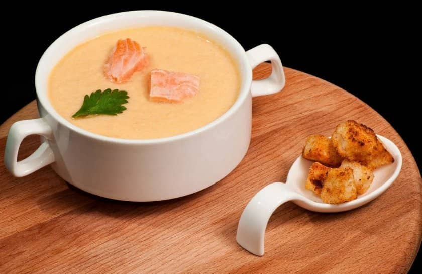 520ddb83fe89b94fdc964e28cb34e459 Сирний суп з горбушею: юшка з консервованої і свіжої риби з плавленим сиром, рецепти з фото, як приготувати з пшоном