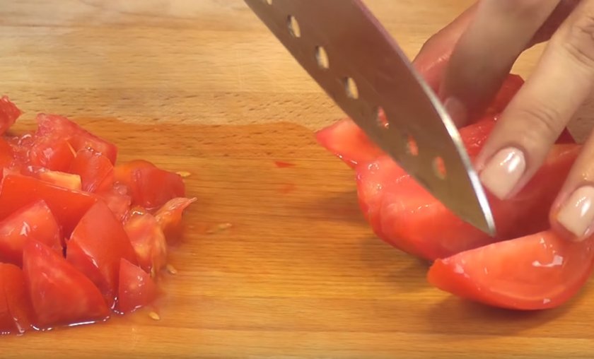 536104352395f162e48ca1dc1cef4ed3 Запечений сазан з овочами в духовці: рецепт з фото, як приготувати цілком у фользі з помідорами та цибулею, шматочками з майонезом