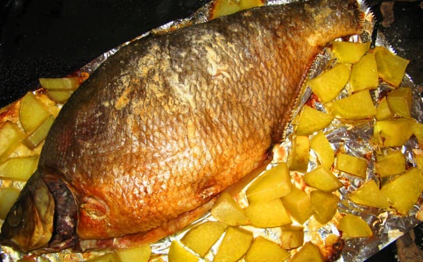 53c254132a729339ccbf0100afad3885 Лящ в духовці з картоплею: як приготувати у фользі з майонезом, рецепти приготування запеченої риби з картоплею