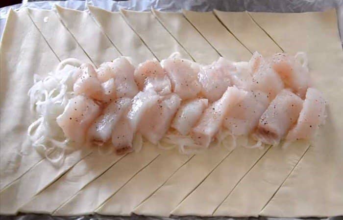 53c83b9fa9f1e942dd88f9790d1ca2bb Швидкий рибний пиріг в духовці — прості рецепти пирогів з свіжої риби